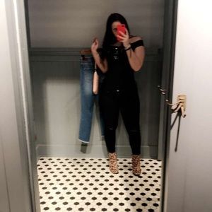 Meet your Posher, Nicole